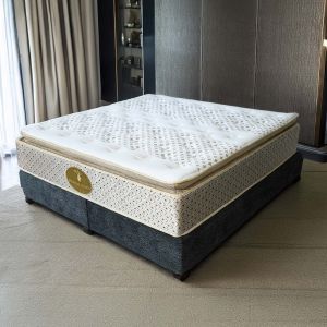 Bed Mattress Penhaligon's, 22 layers, Partner Isolation Feature, In House